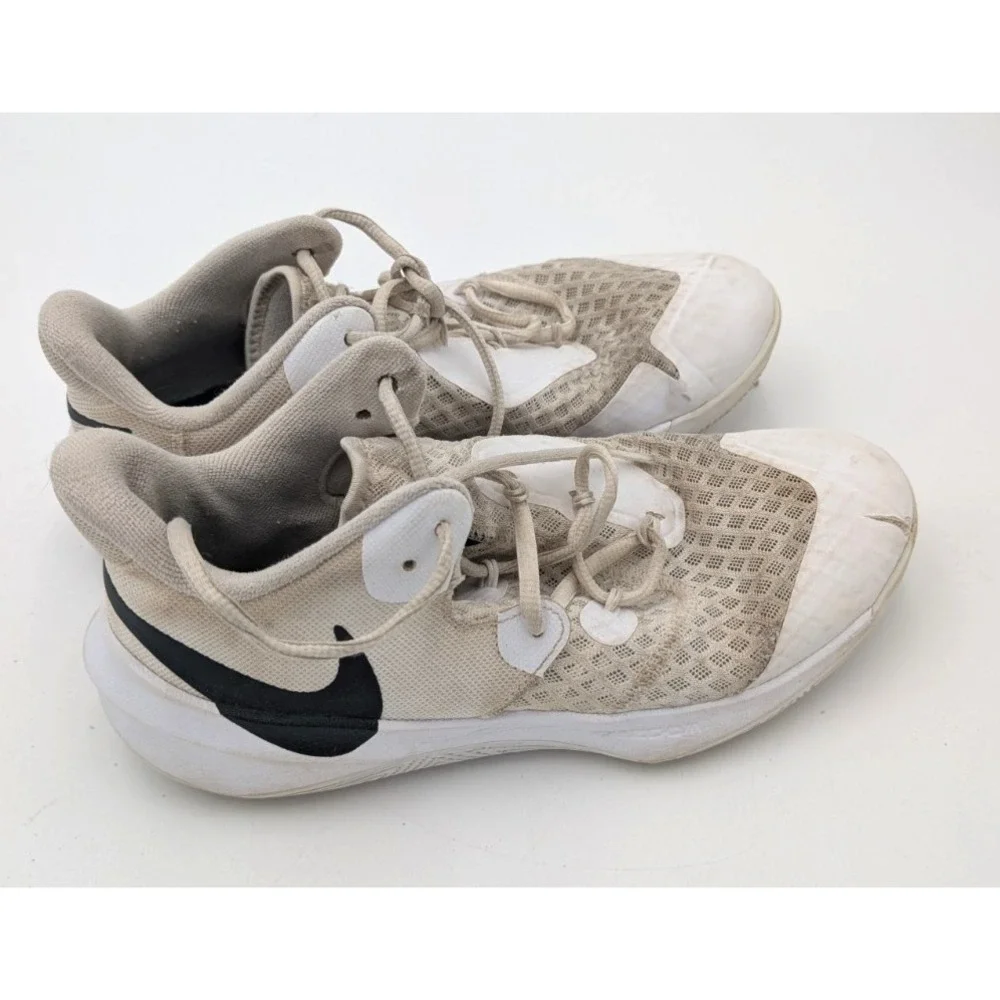 Nike Zoom Hyperspeed Court Volleyball Shoes size 7 Women's